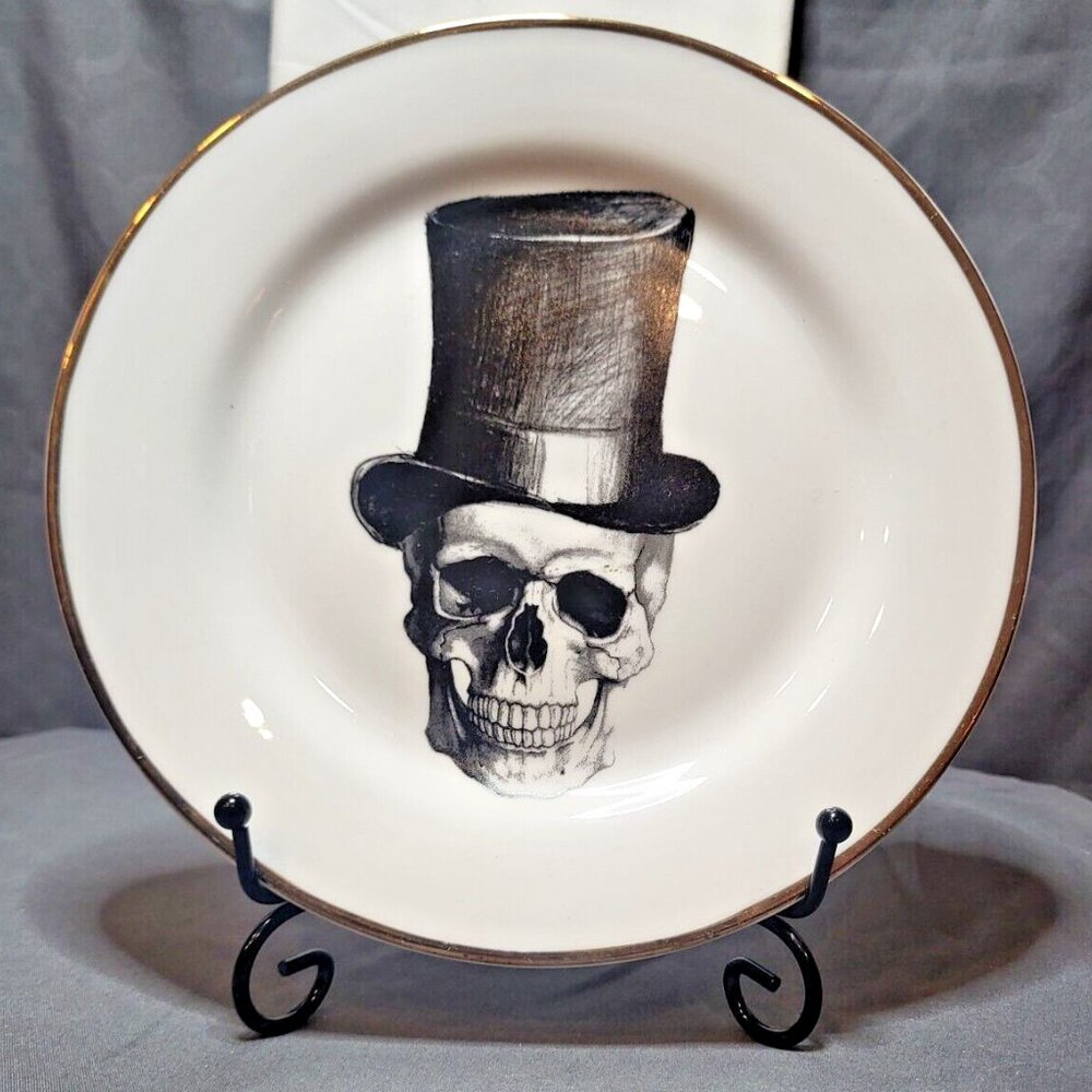 CIROA 4 Gold-Rimmed Skull Plates – 8.5” Fine Bone China, Unique Collection RARE